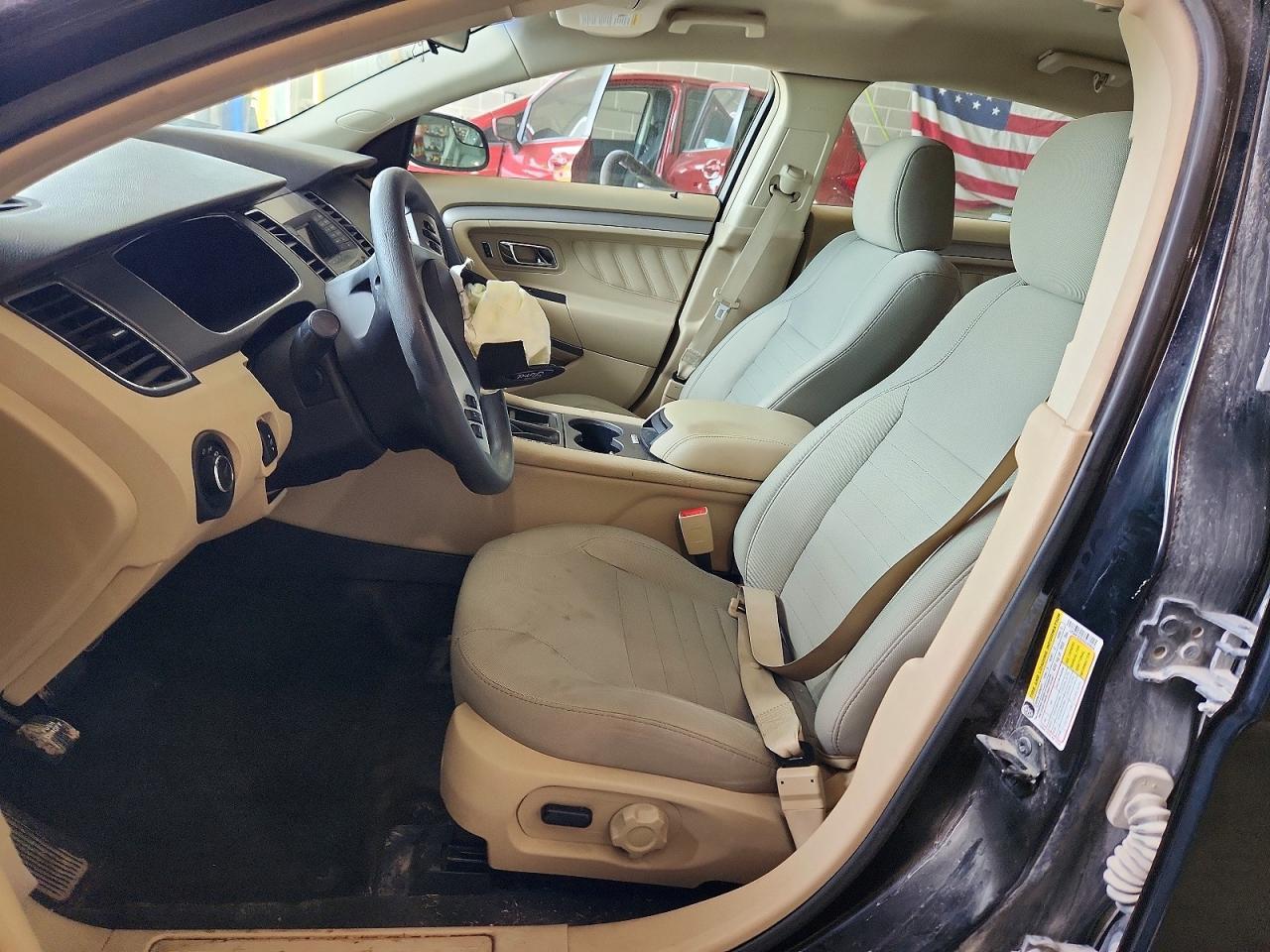 2016 Ford Taurus Se - Фото 7