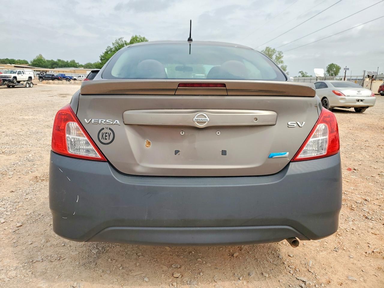 2015 Nissan Versa 1.6 Sv - Фото 6