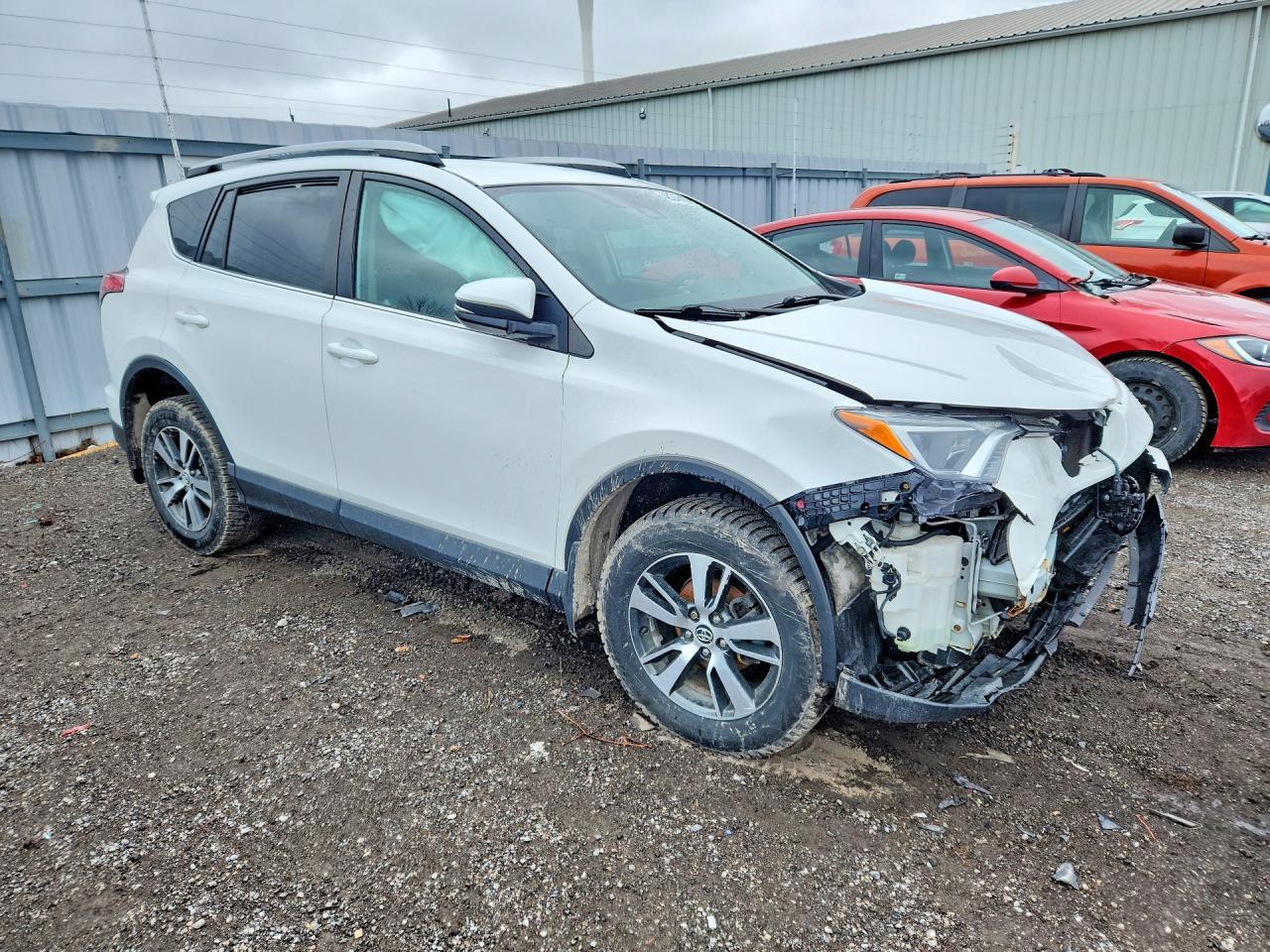 2018 Toyota Rav4 Le - Image 4