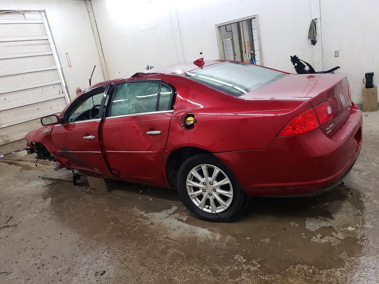 2010 Buick Lucerne Cxl - Фото 2