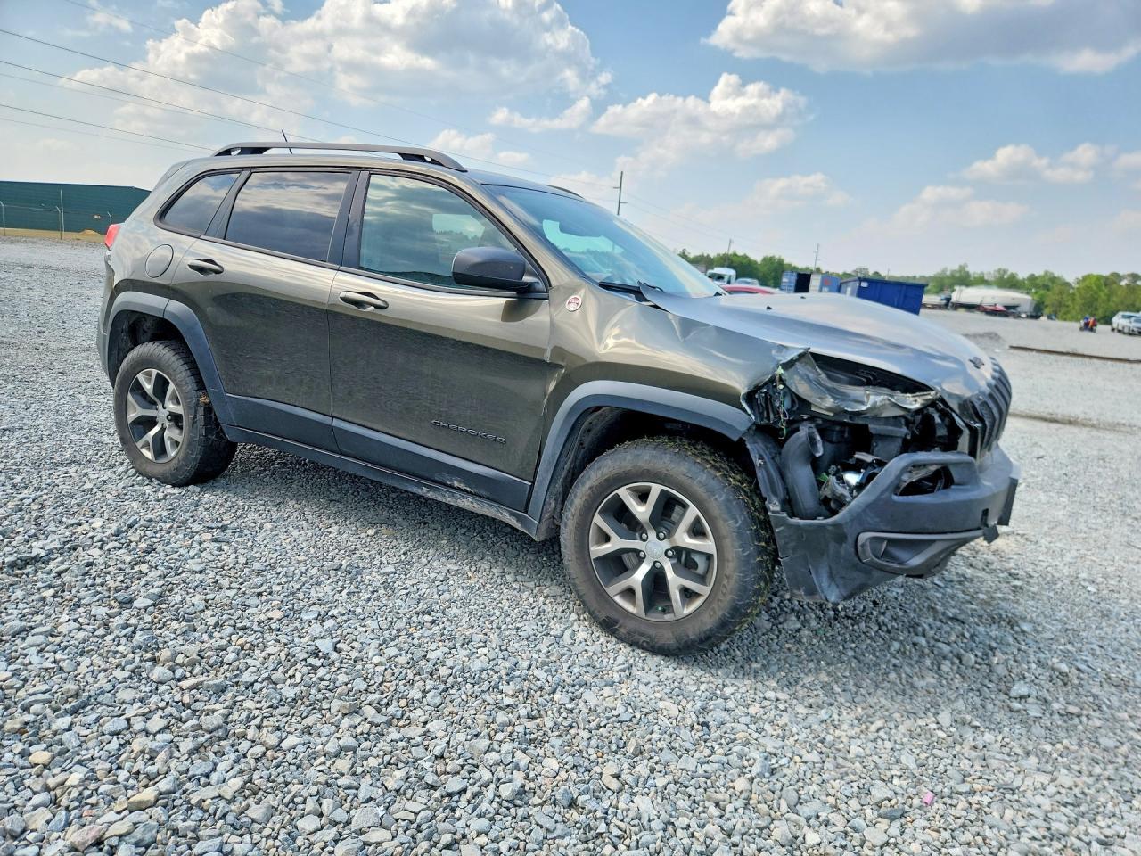 2015 Jeep Cherokee Trailhawk - Image 4