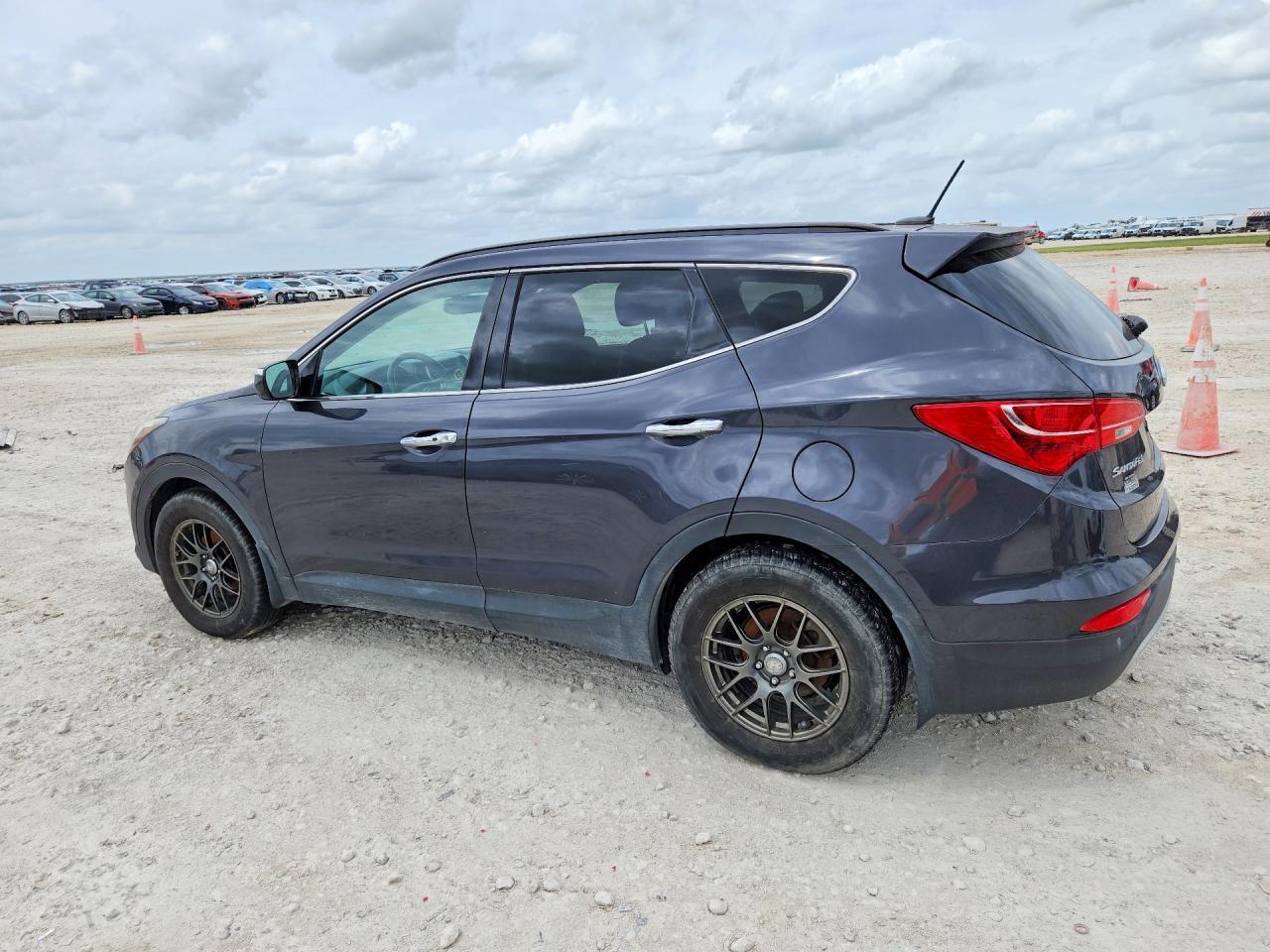 2015 Hyundai Santa Fe Sport 2.4L - Фото 2