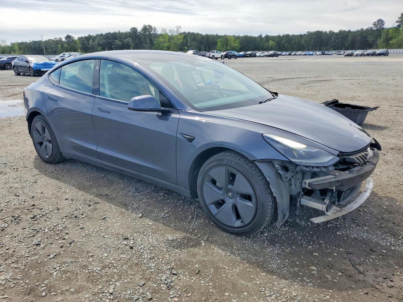 2021 Tesla Model 3 - Image 4