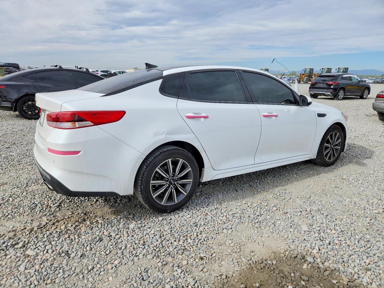 2019 Kia Optima Lx - Фото 3