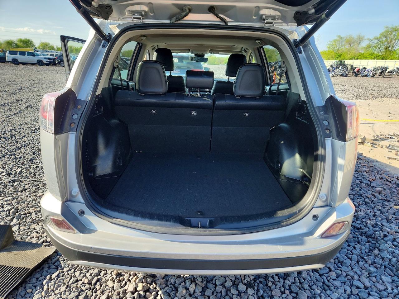 2018 Toyota Rav4 Limited - Фото 6