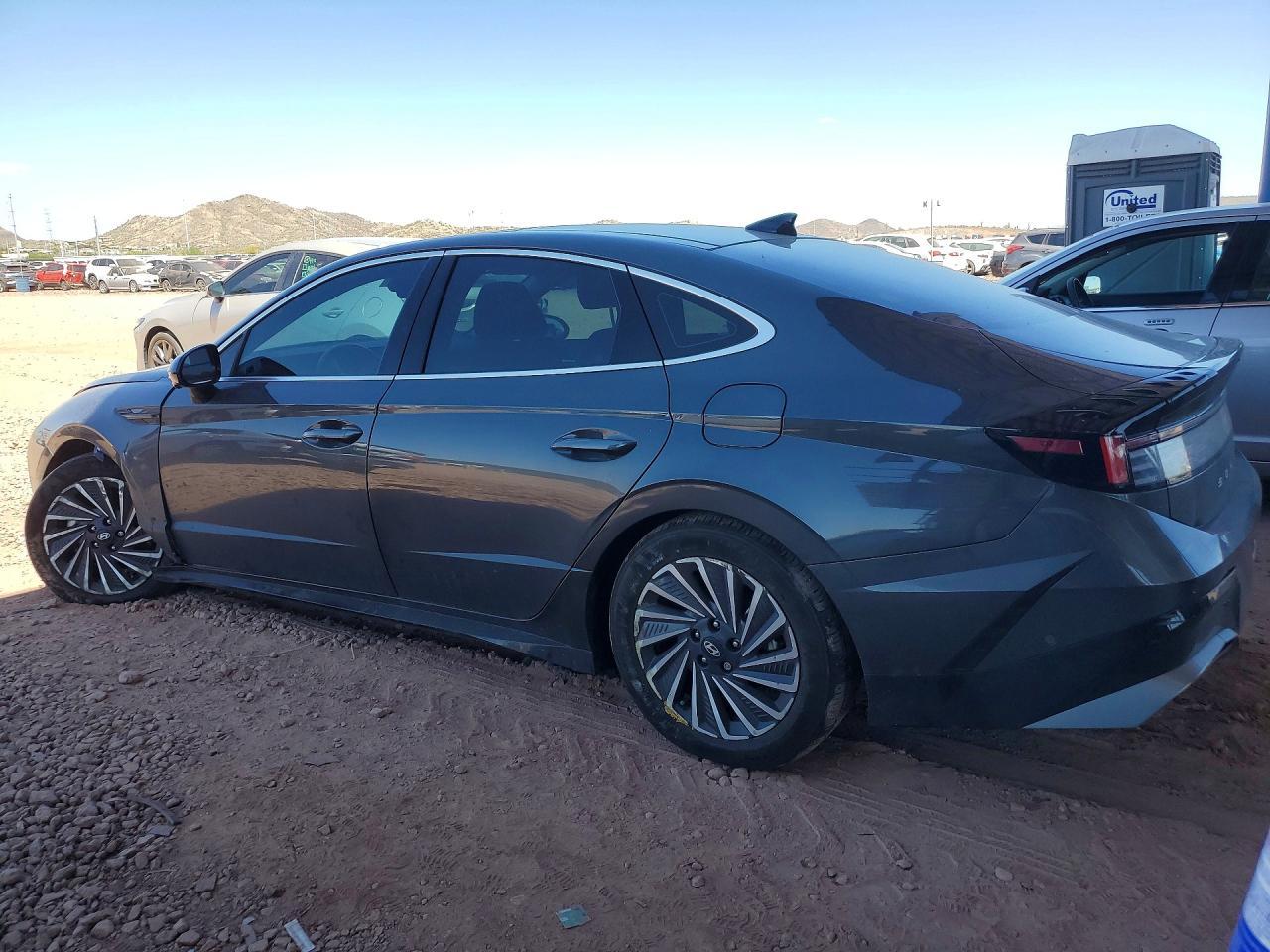 2025 Hyundai Sonata Hybrid Limited - Фото 2