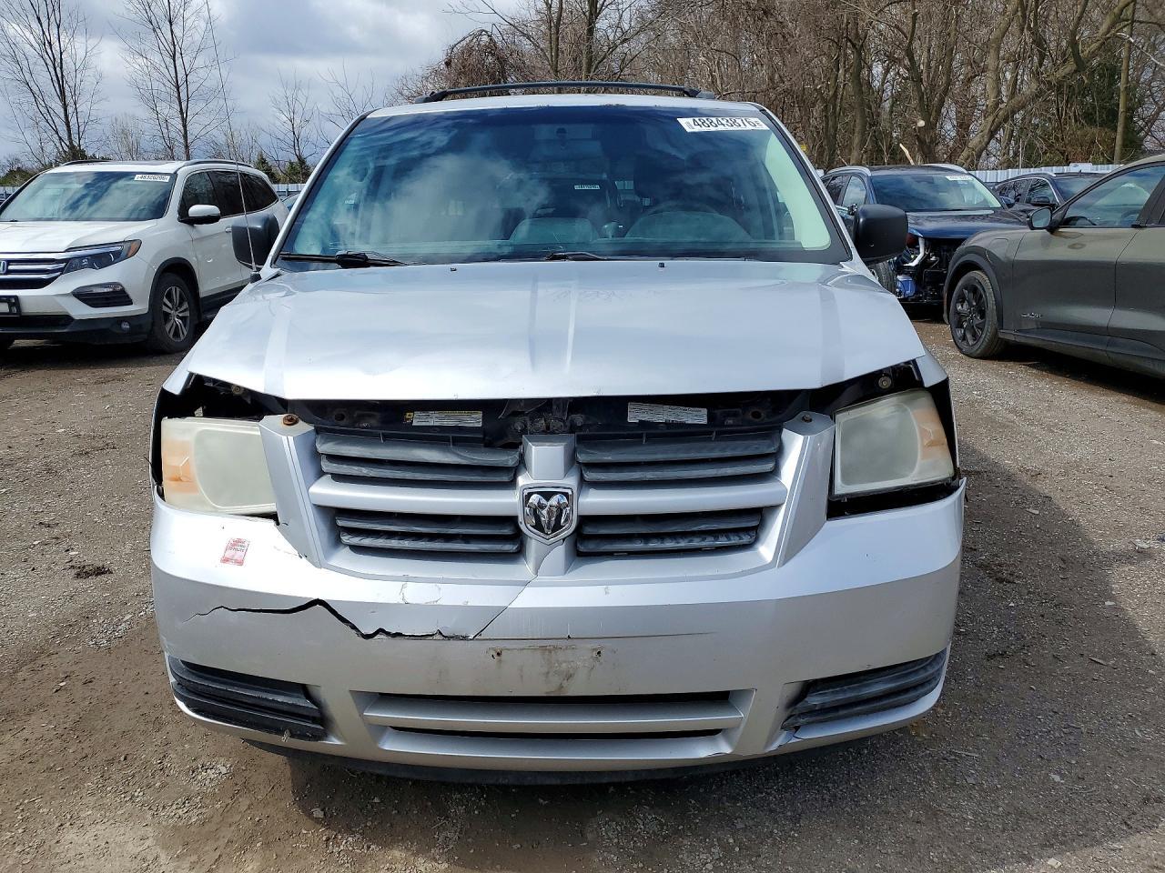 2008 Dodge Grand Caravan Se - Image 5