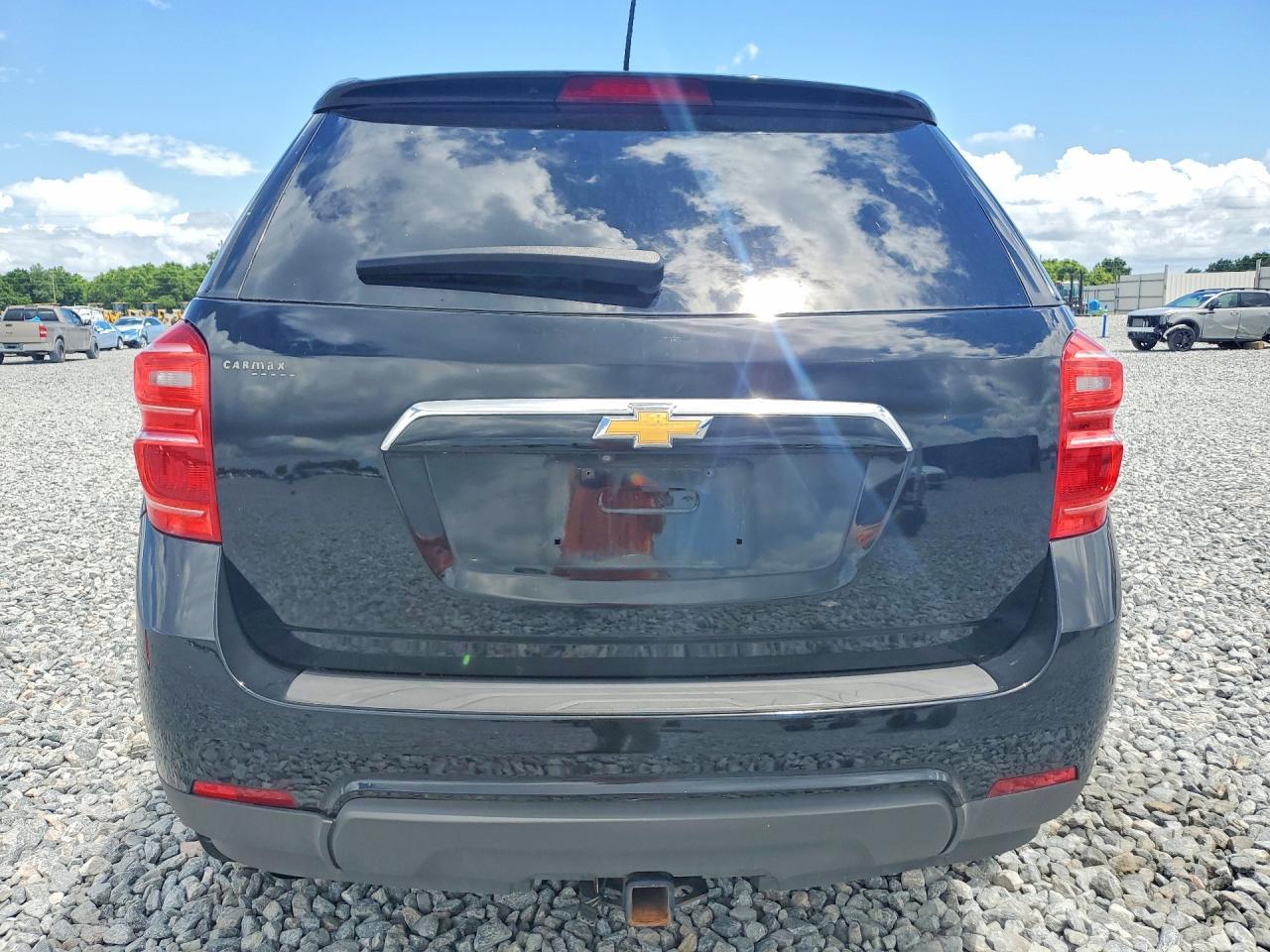 2017 Chevrolet Equinox Ls - Фото 6