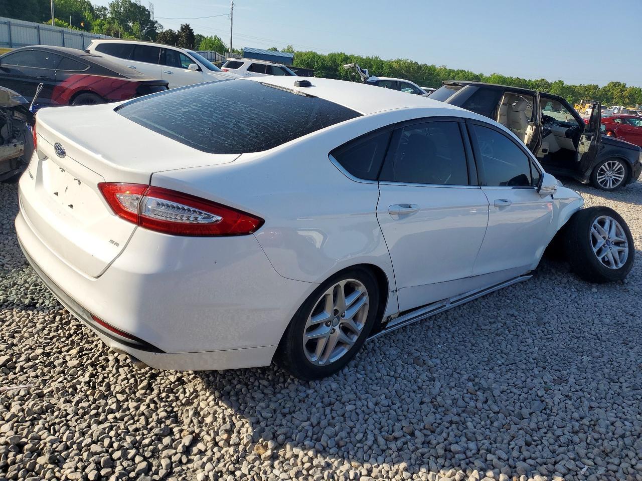 2014 Ford Fusion Se - Фото 3