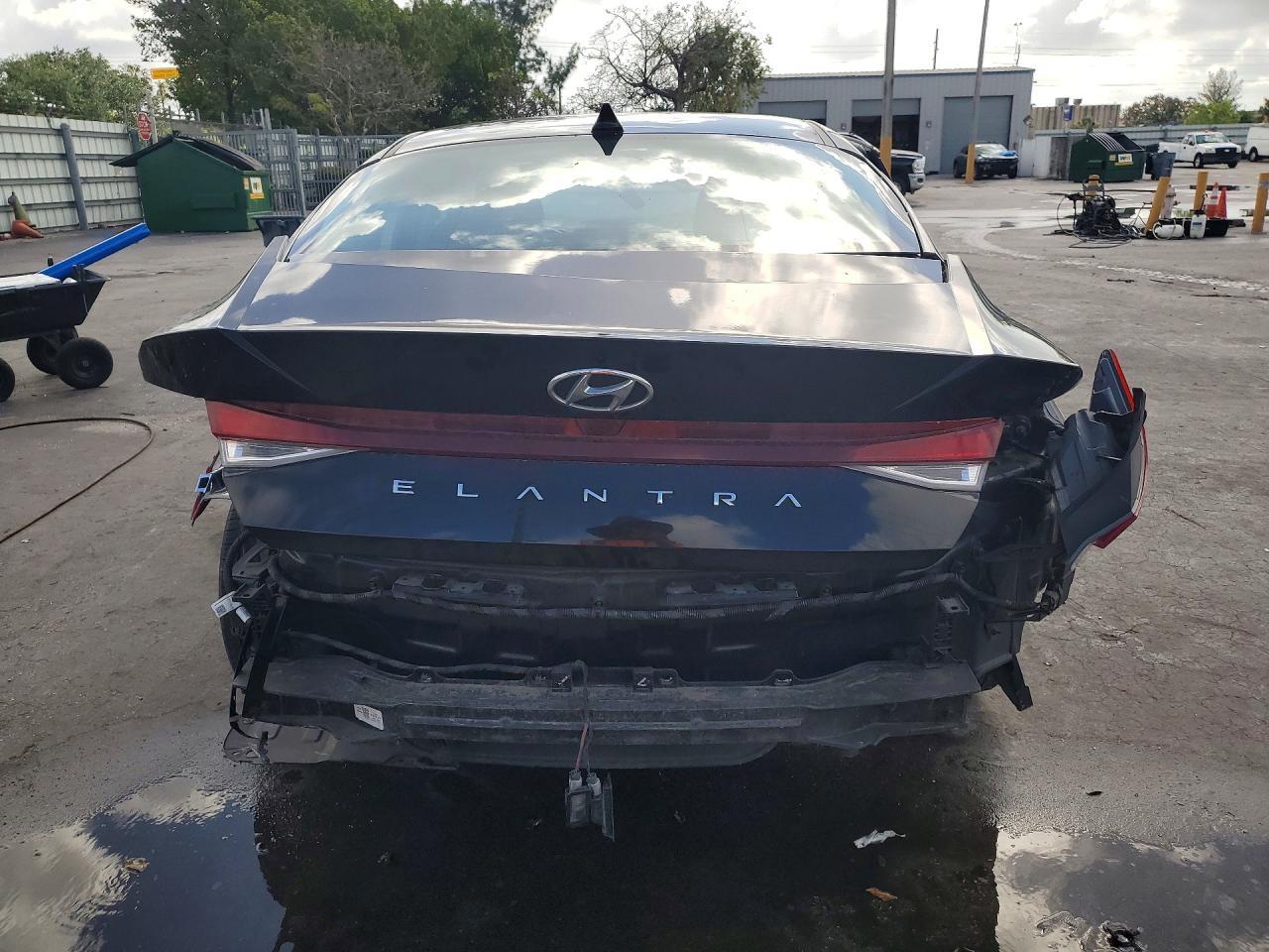 2021 Hyundai Elantra Sel - Фото 6