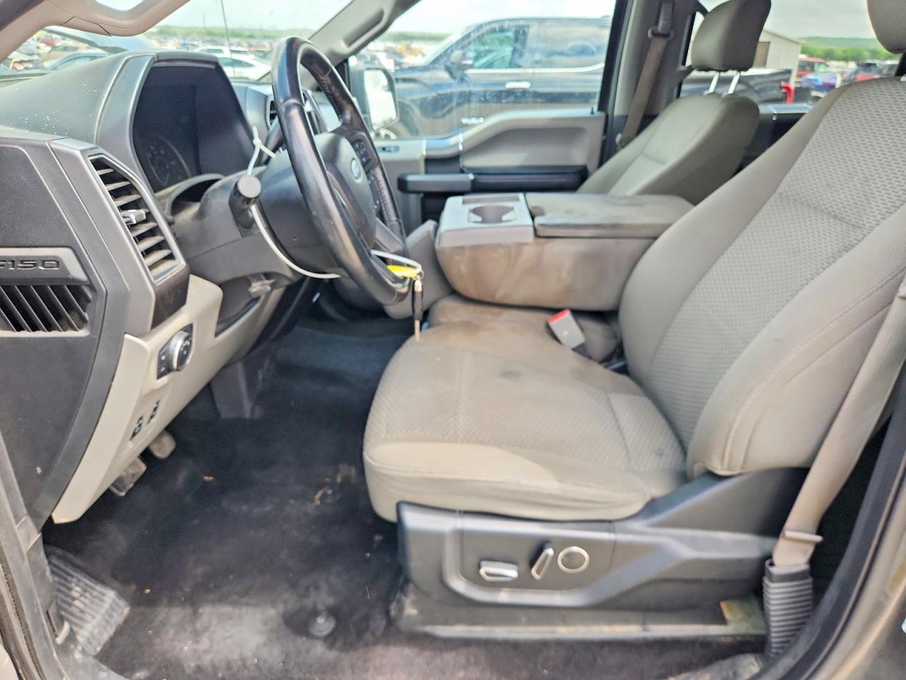 2017 Ford F150 Supercrew - Image 7