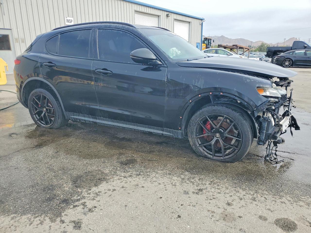 2020 Alfa Romeo Stelvio - Image 4