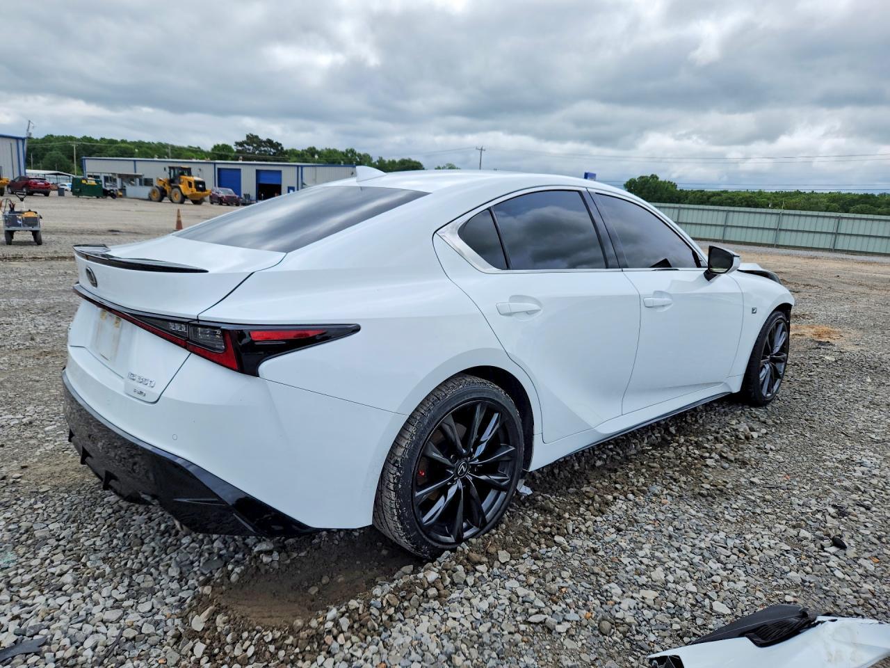 2024 Lexus Is 350 F Sport - Image 3