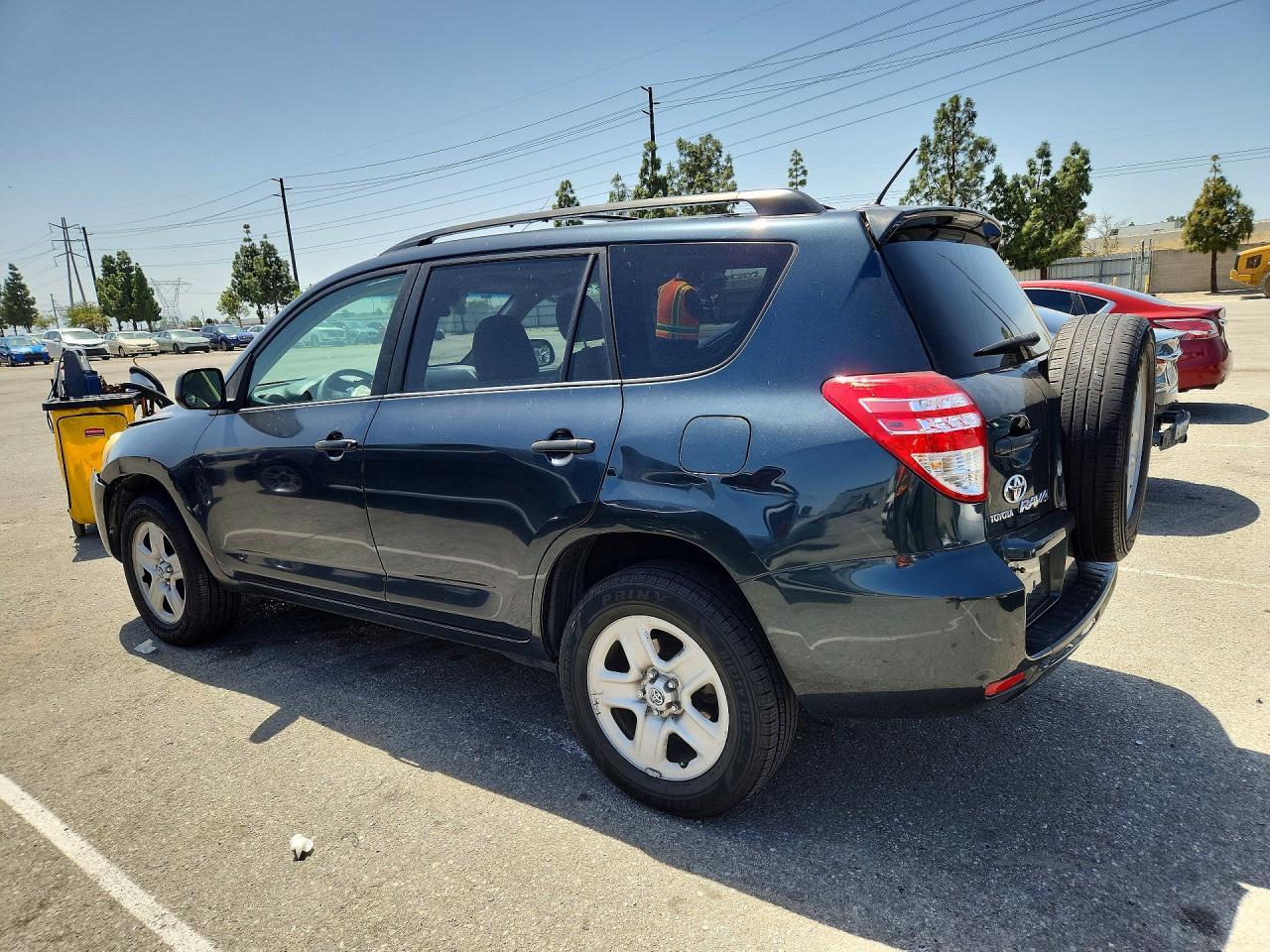 2010 Toyota Rav4 Base - Фото 2