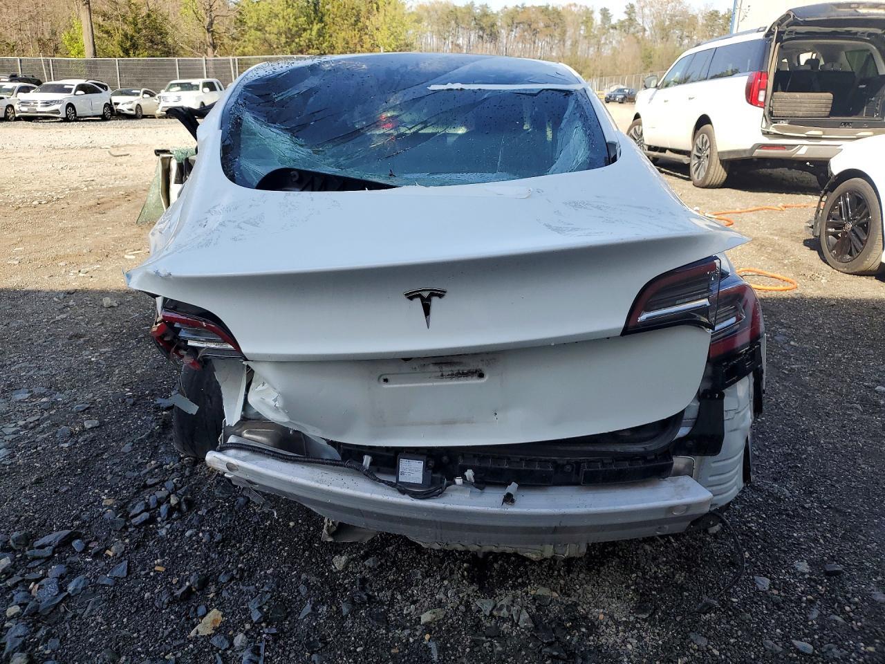 2021 Tesla Model 3 - Фото 6