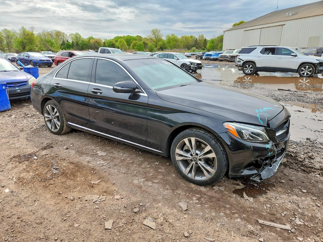 2018 Mercedes-Benz C 300 4Matic - Фото 4