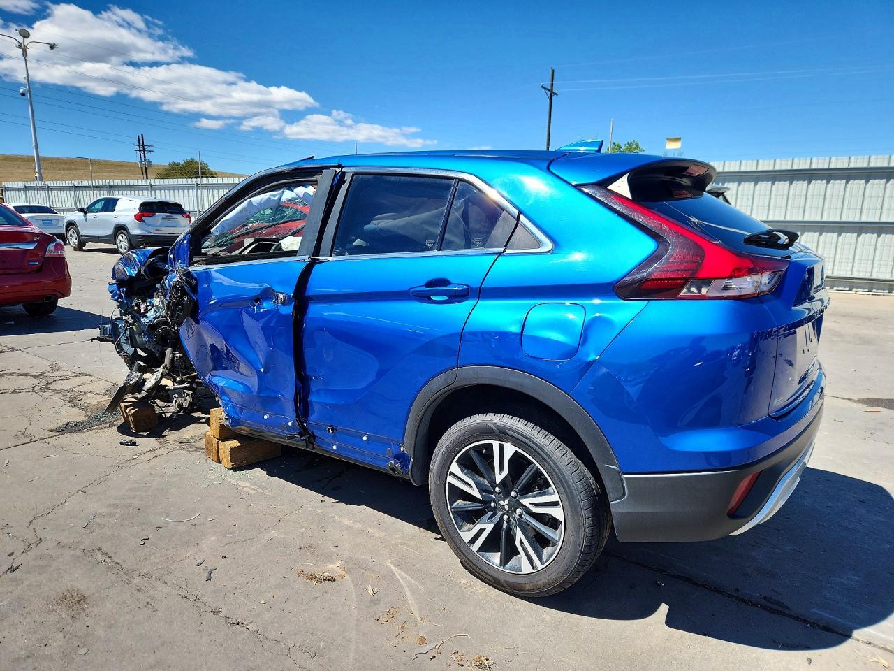 2024 Mitsubishi Eclipse Cross Se - Фото 2