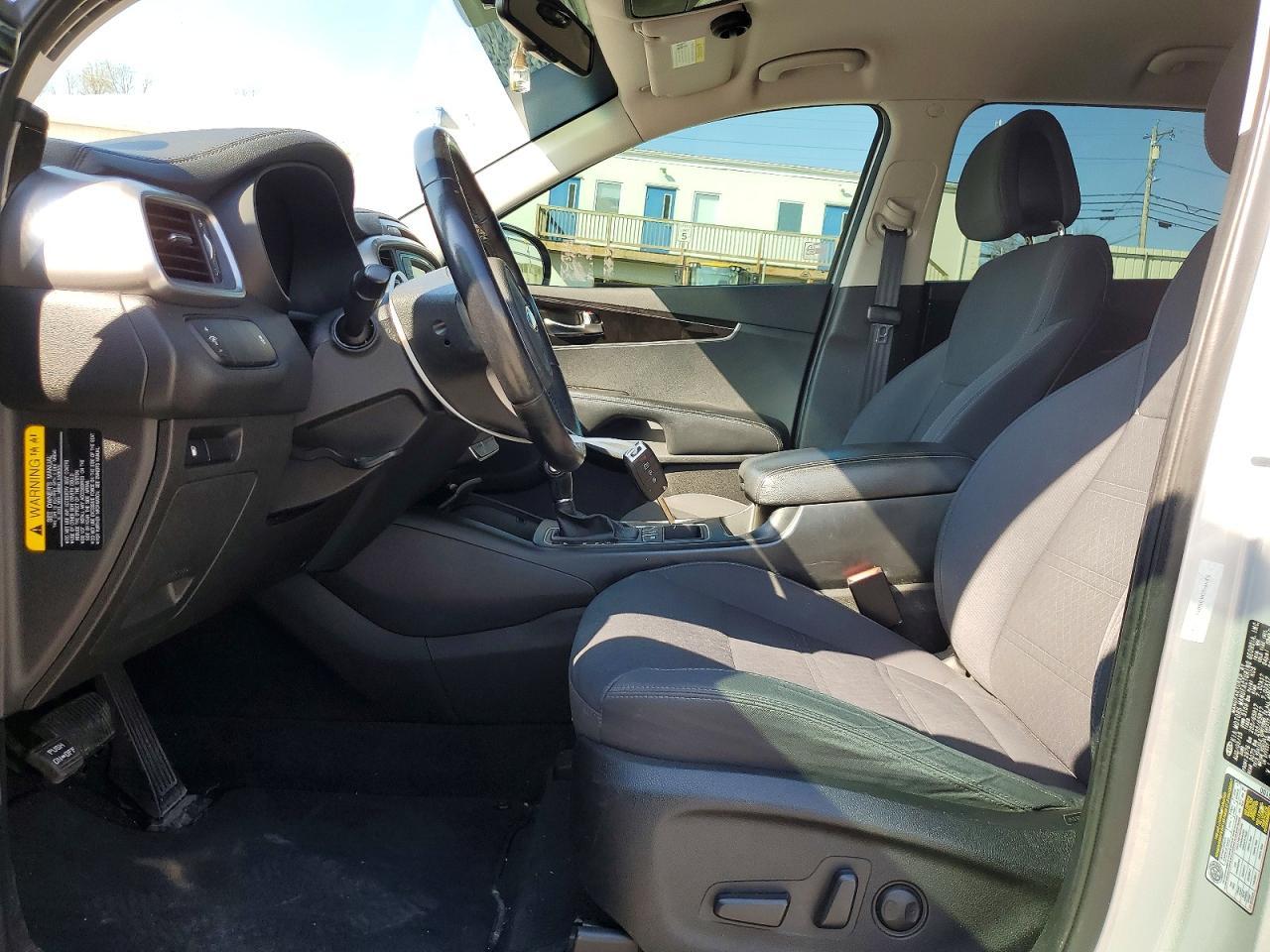 2016 Kia Sorento Lx - Image 7