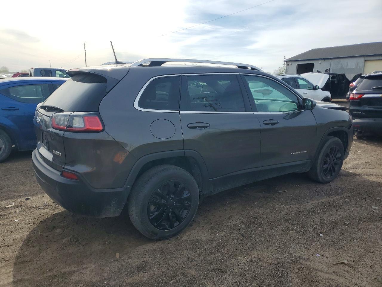 2020 Jeep Cherokee - Image 3