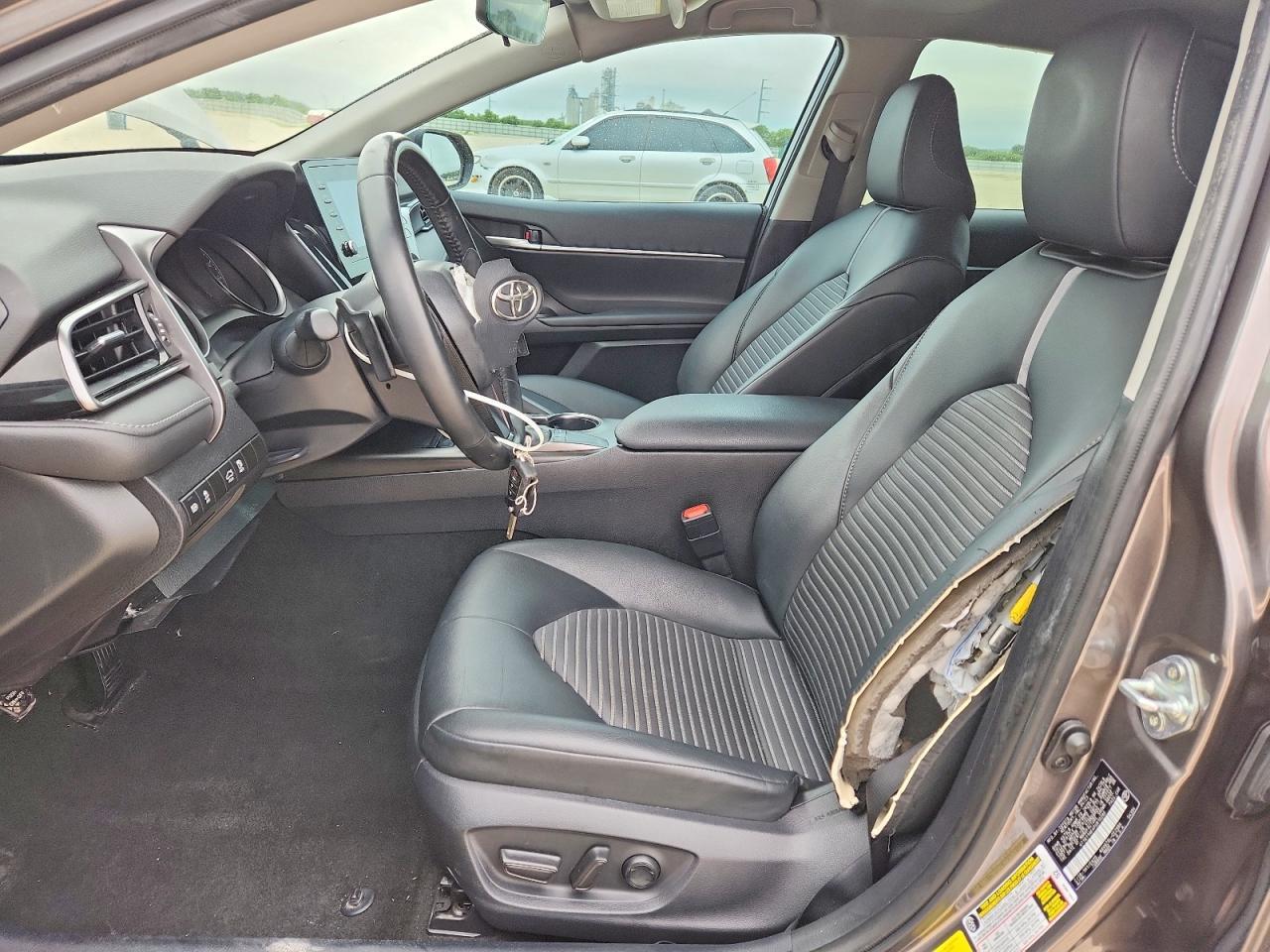 2023 Toyota Camry Se - Фото 7