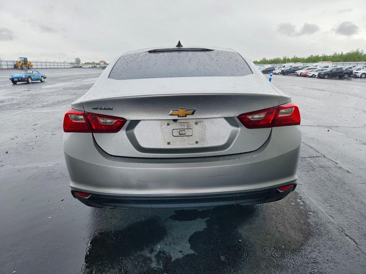 2016 Chevrolet Malibu Ls - Image 6