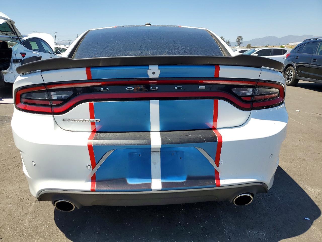 2020 Dodge Charger Sxt - Фото 6