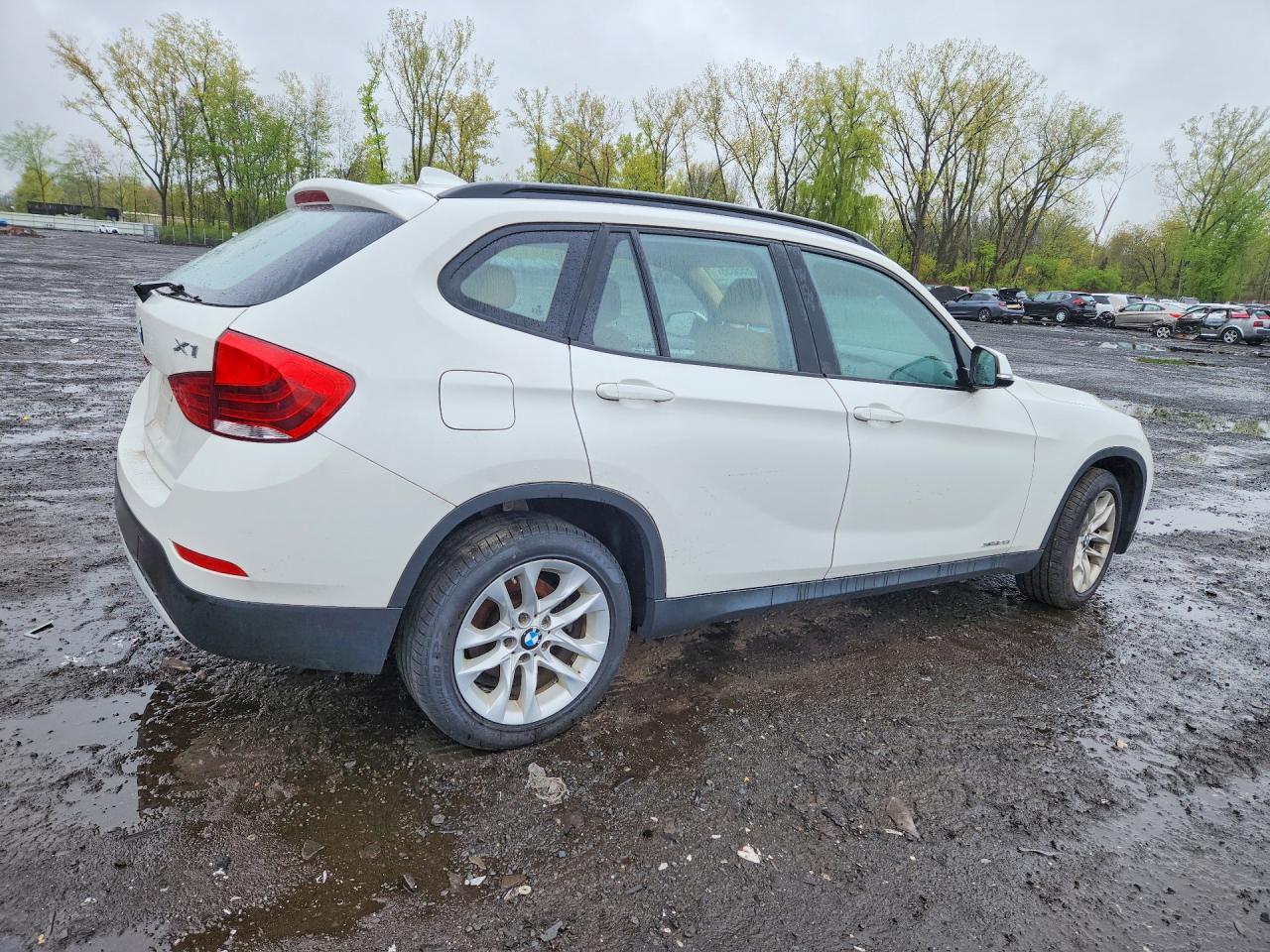 2015 BMW X1 xDrive28I - Фото 3