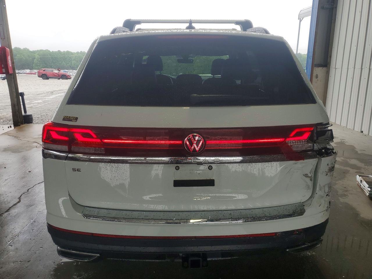 2024 Volkswagen Atlas Se - Image 6