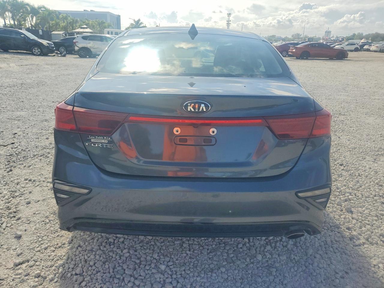 2020 Kia Forte Lxs - Image 6