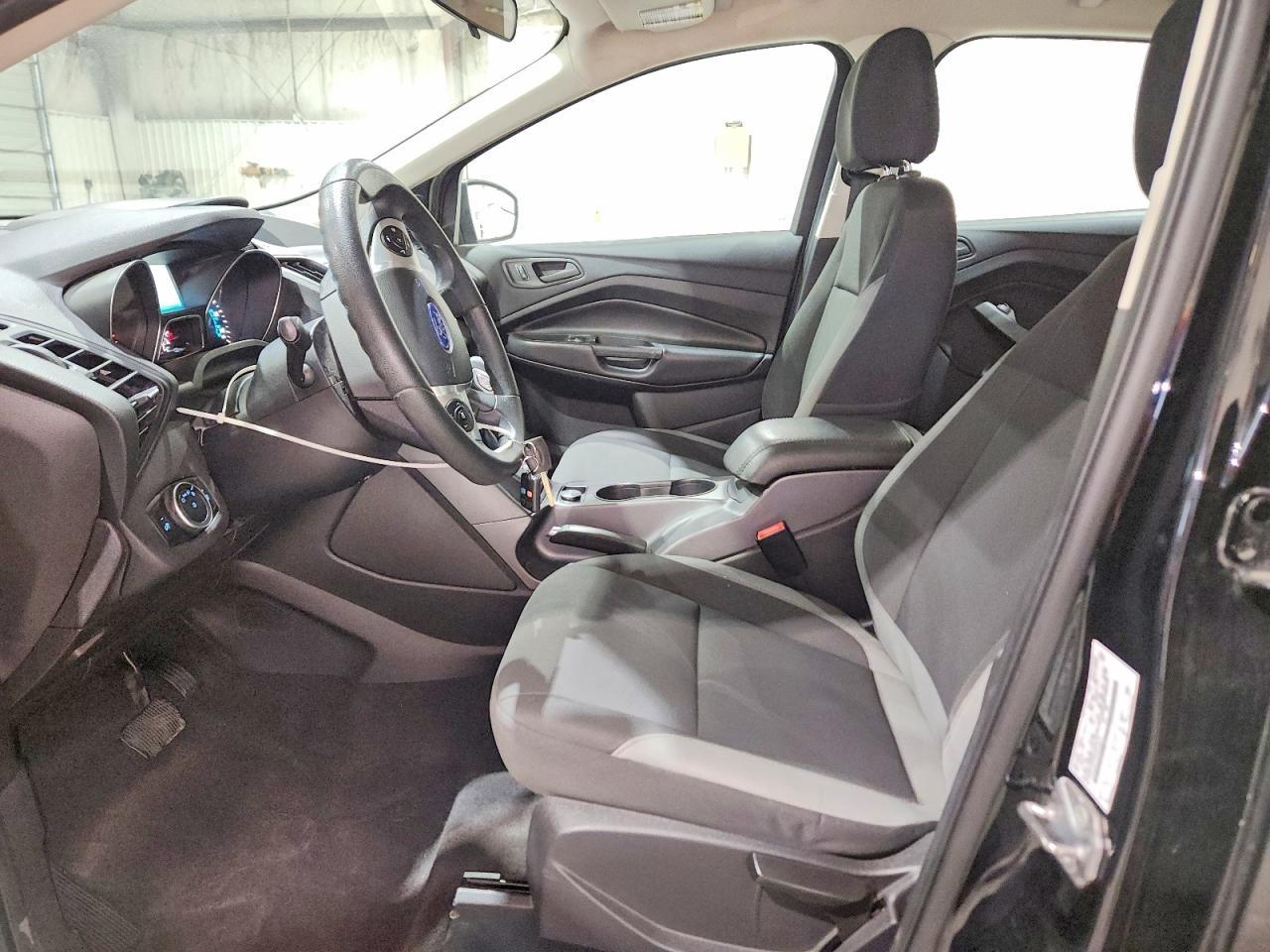 2016 Ford Escape S - Фото 7