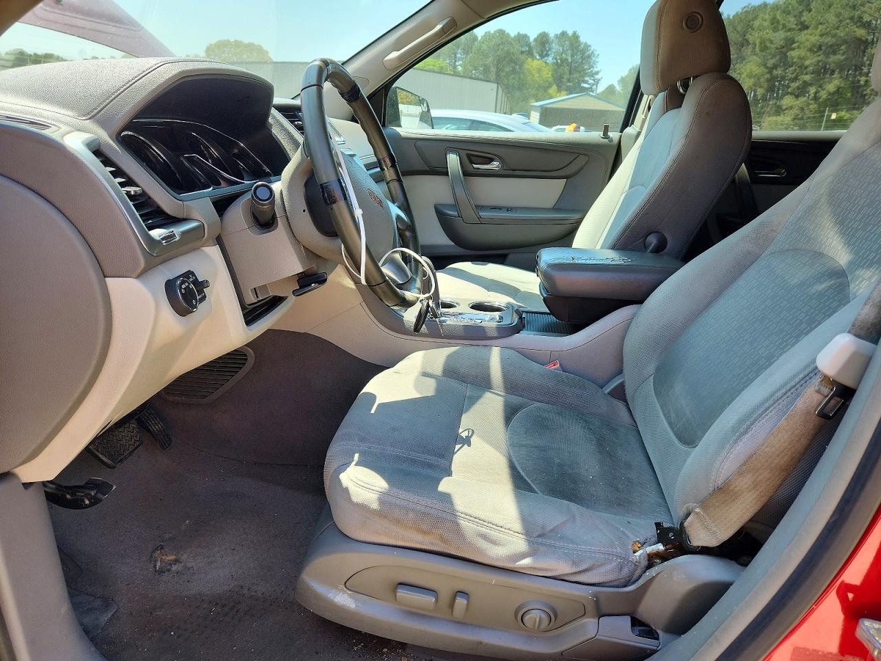 2014 GMC Acadia Sle - Image 7