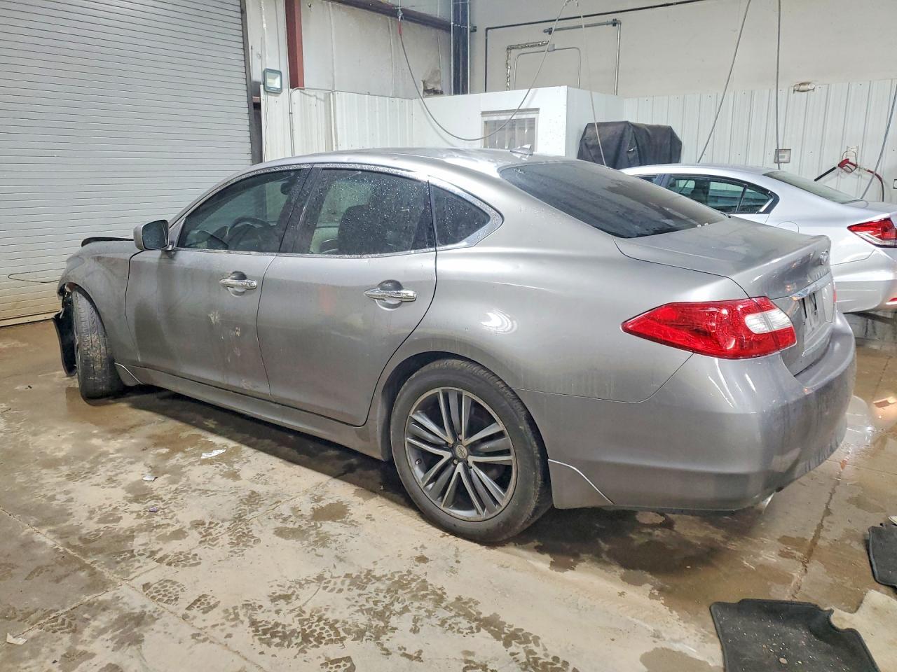 2012 Infiniti M37 Base - Image 2