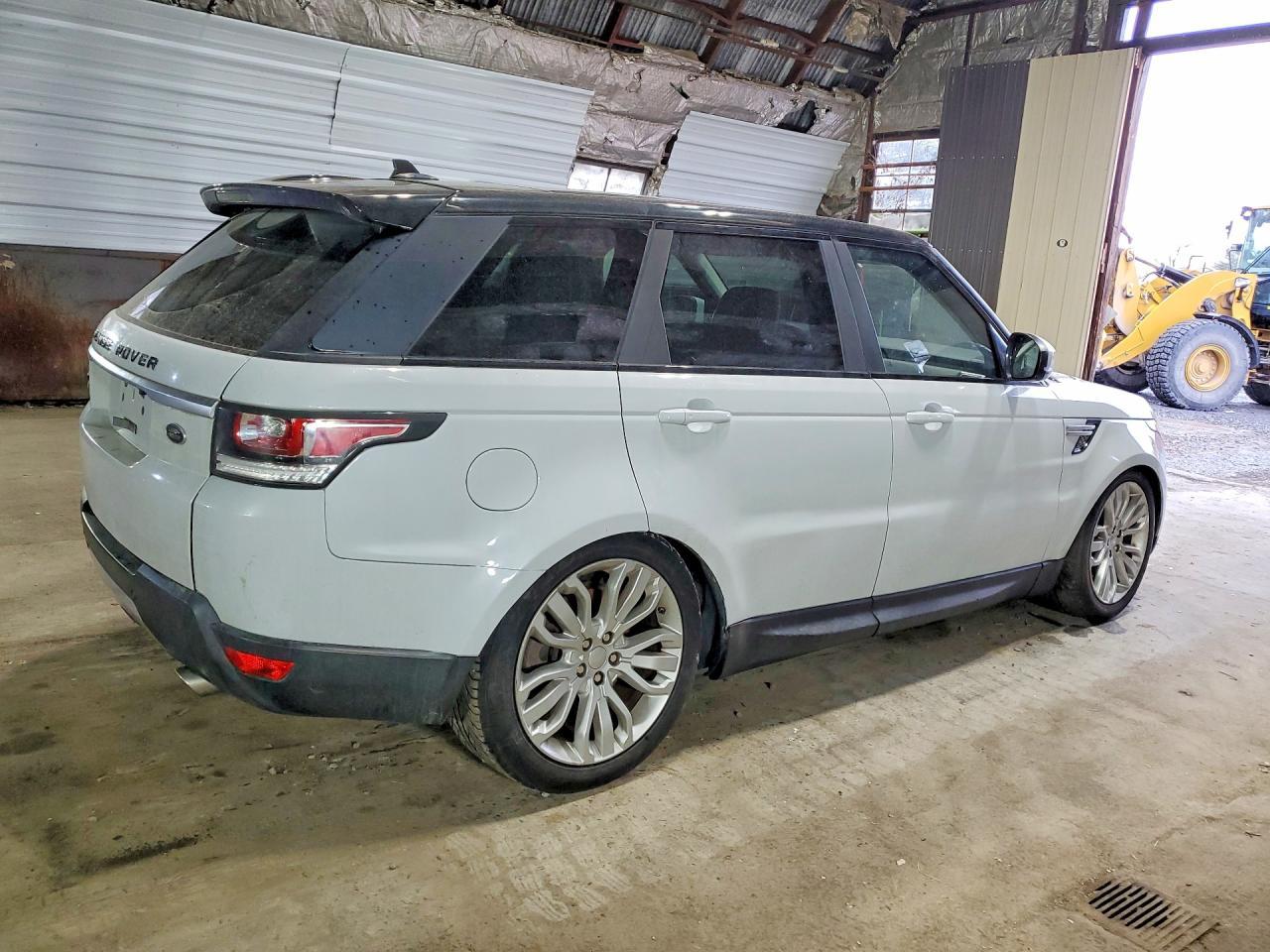 2016 Land Rover Range Rover Sport Hse - Image 3