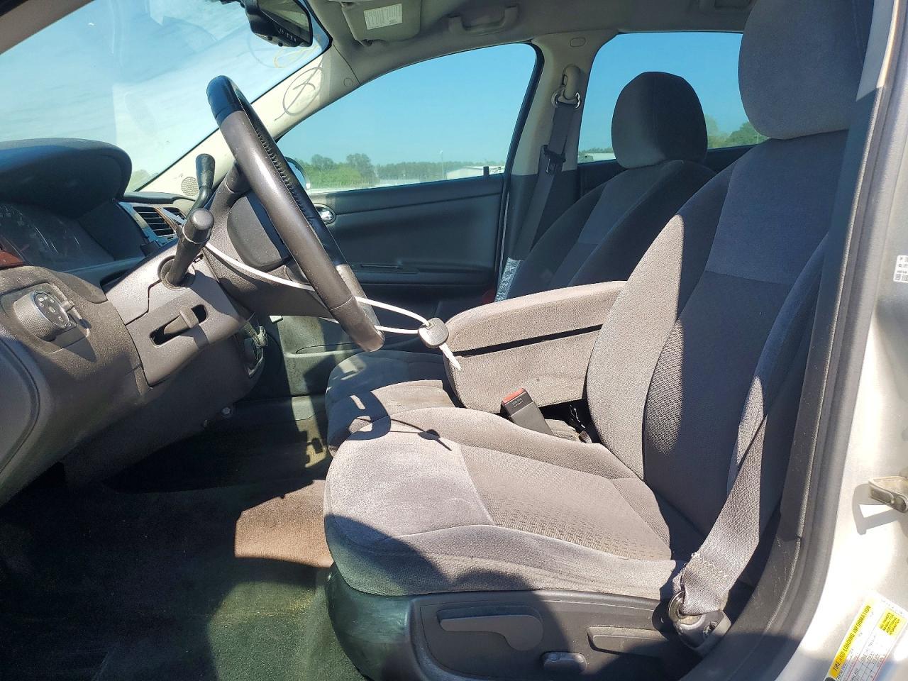 2010 Chevrolet Impala Lt - Фото 7