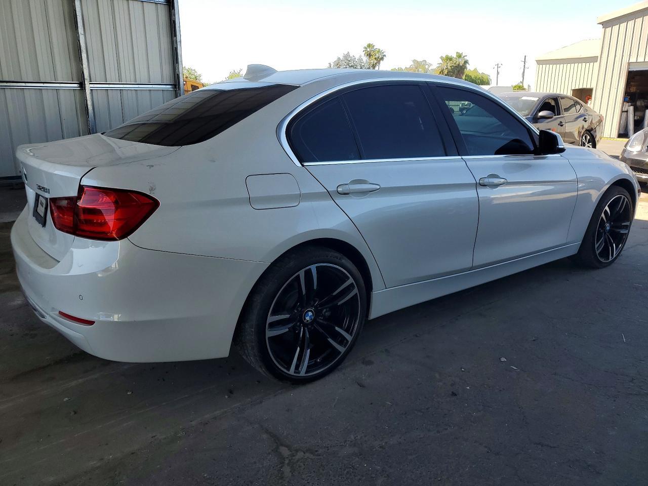 2015 BMW 328I - Image 3