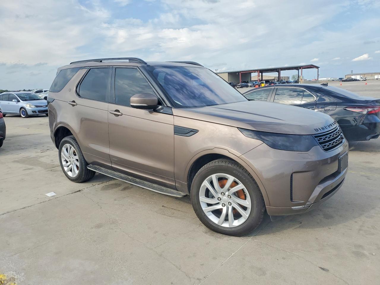 2017 Land Rover Discovery Hse - Фото 4