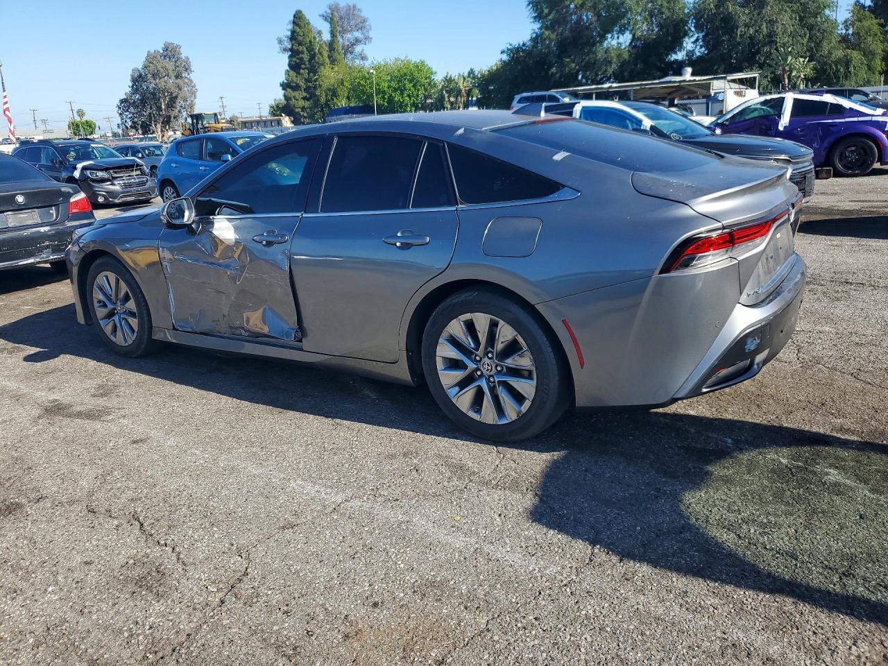 2023 Toyota Mirai Xle - Image 2