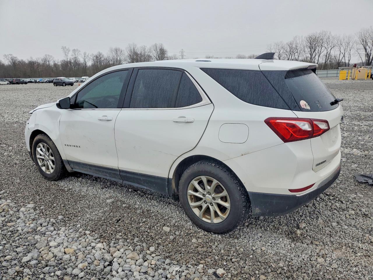 2019 Chevrolet Equinox Lt - Фото 2