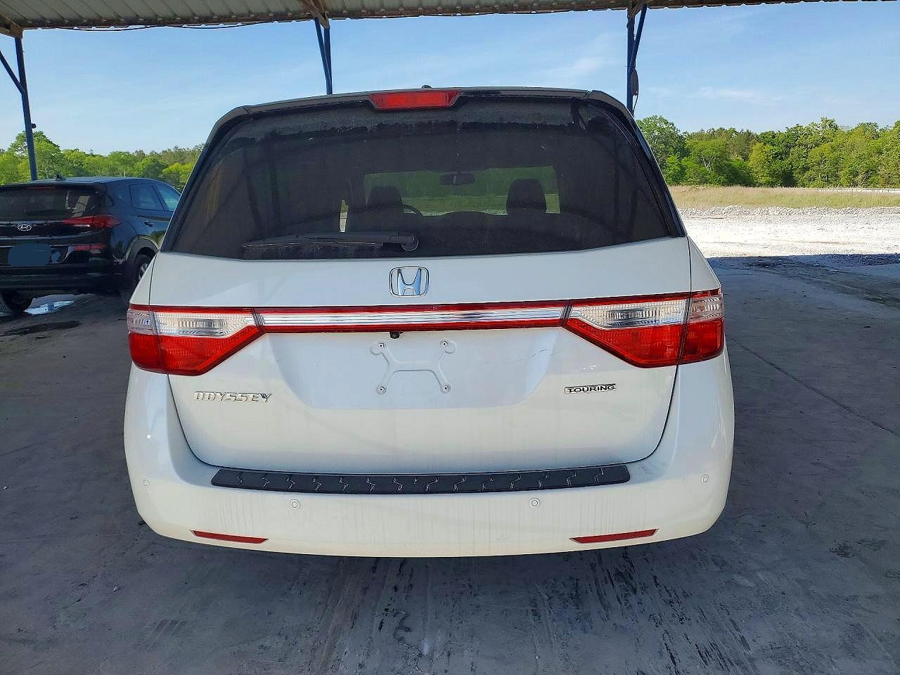 2013 Honda Odyssey Touring - Фото 6