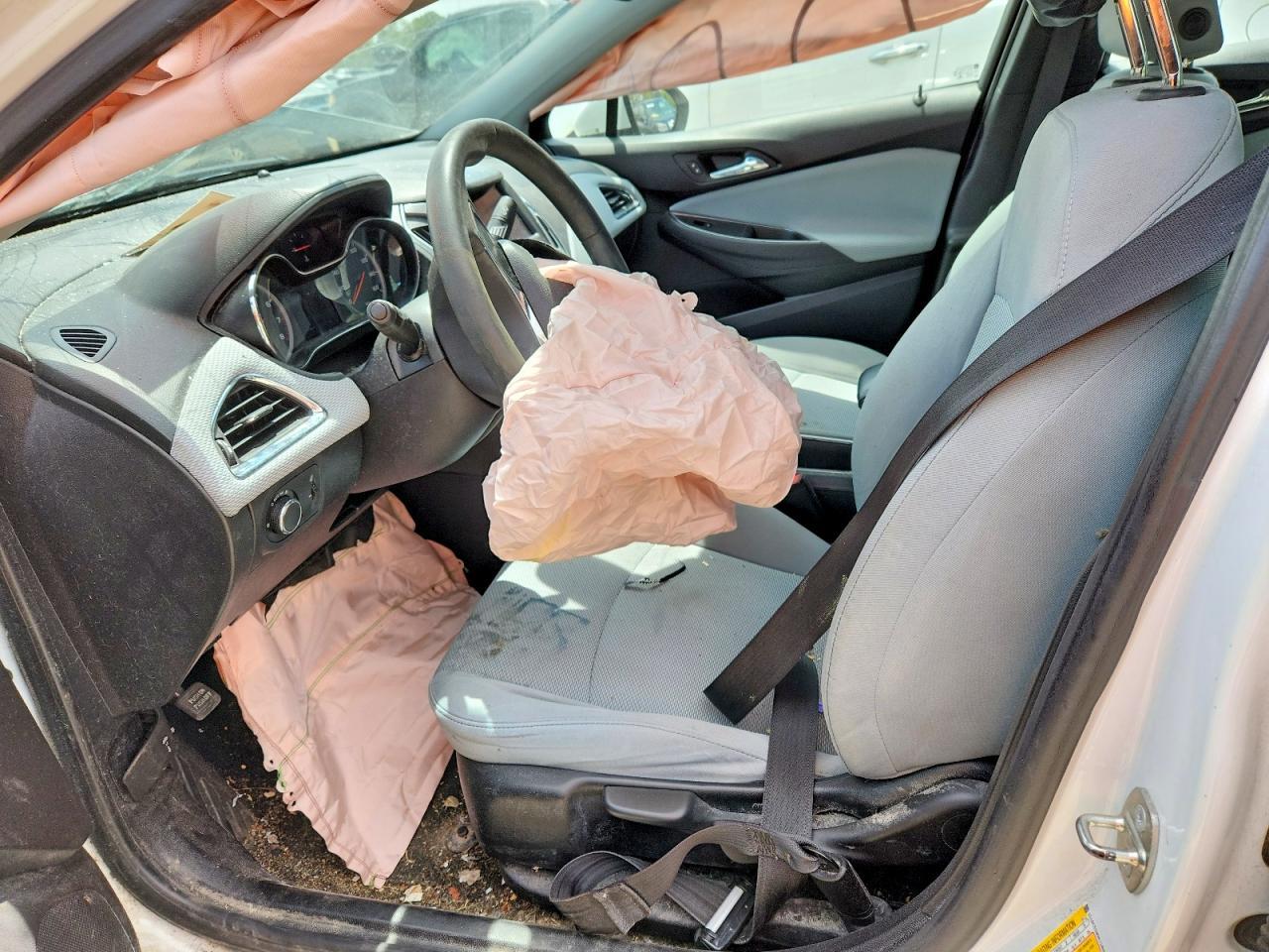 2019 Chevrolet Cruze Ls - Image 7