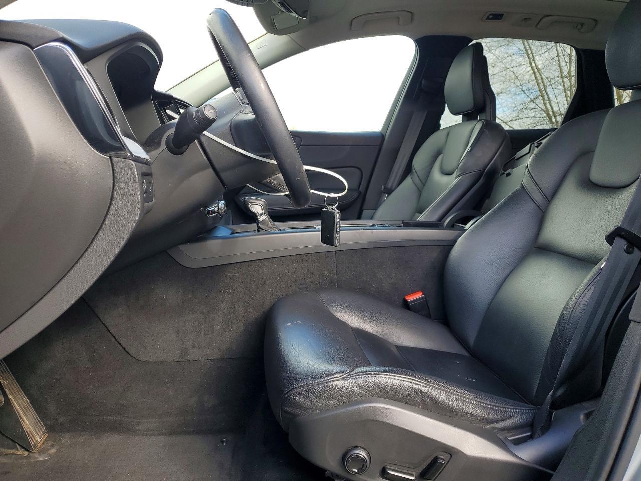 2018 Volvo Xc60 T6 Momentum - Фото 7