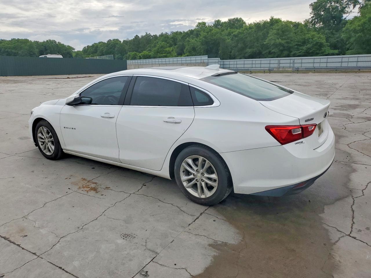 2018 Chevrolet Malibu Lt - Фото 2