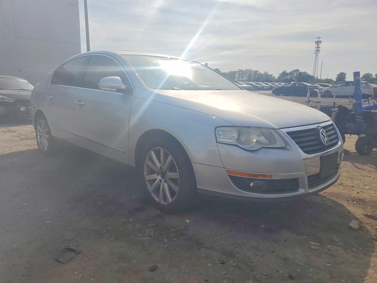 2010 Volkswagen Passat Komfort - Фото 4