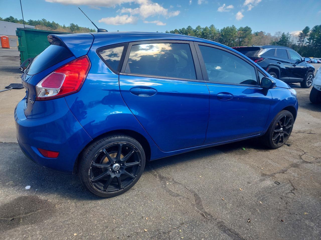 2019 Ford Fiesta - Фото 3