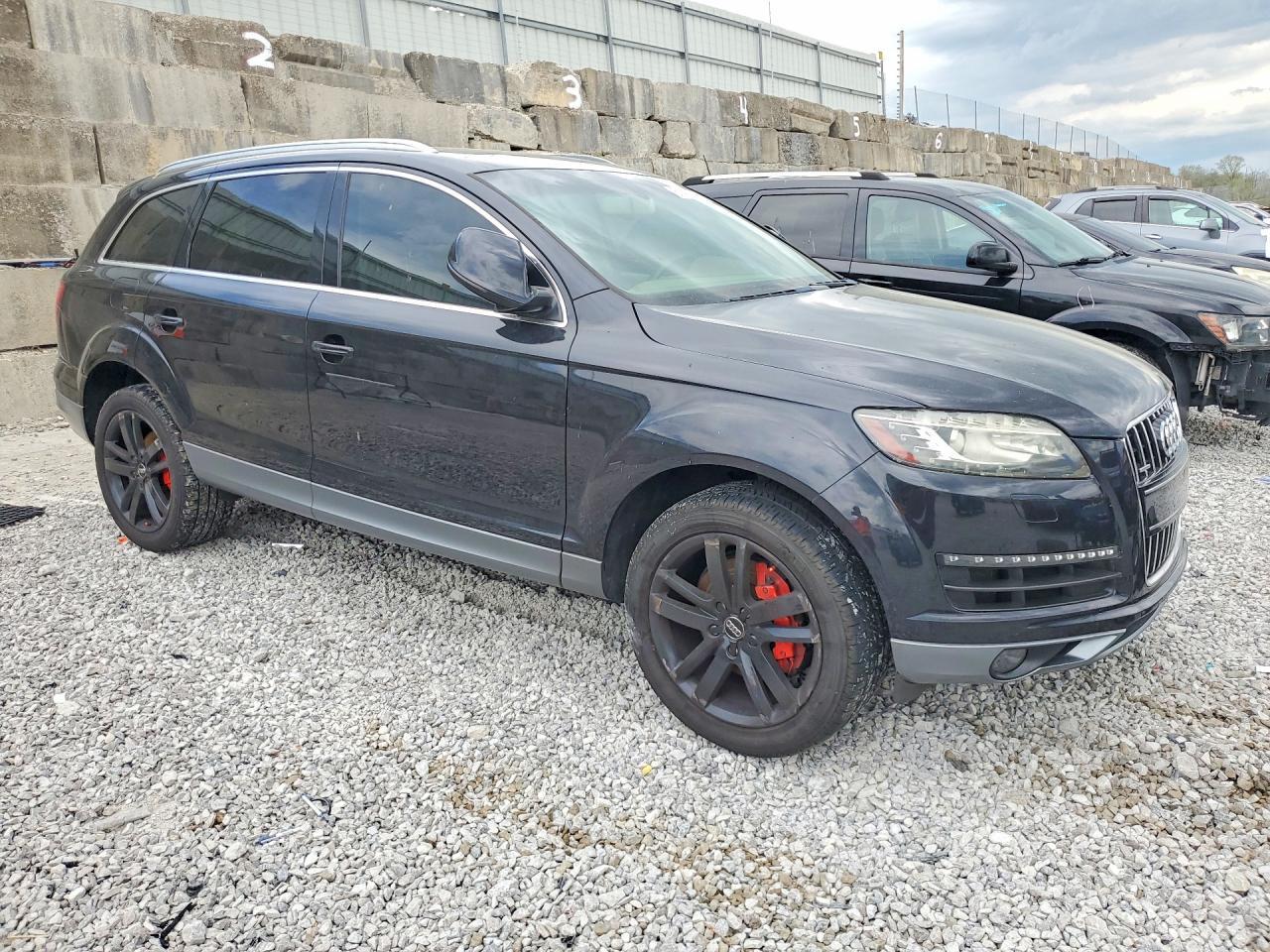 2012 Audi Q7 Premium Plus - Image 4