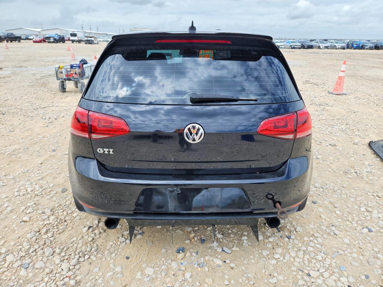 2017 Volkswagen Gti S - Image 6