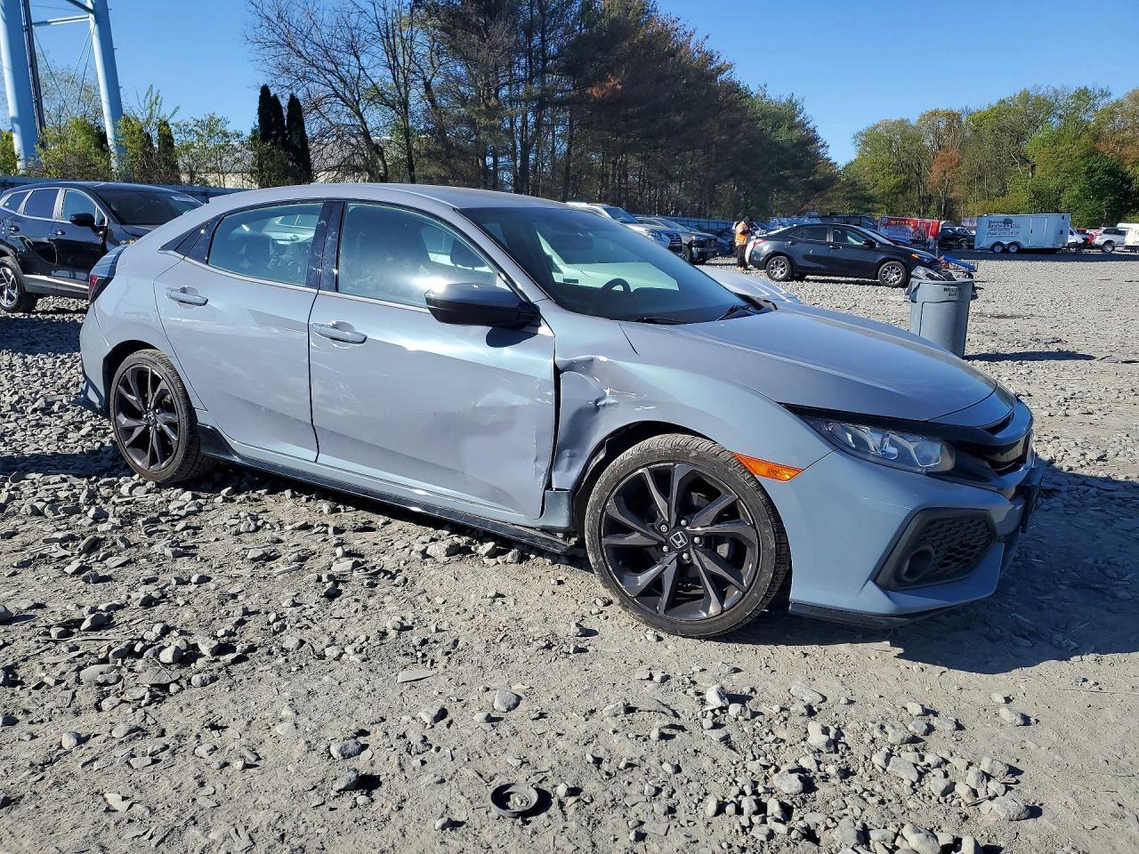 2019 Honda Civic Sport - Image 4