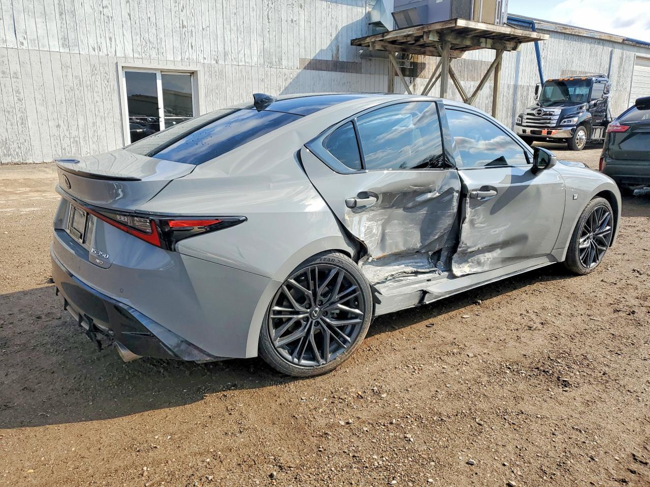 2023 Lexus Is 350 F Sport - Image 3