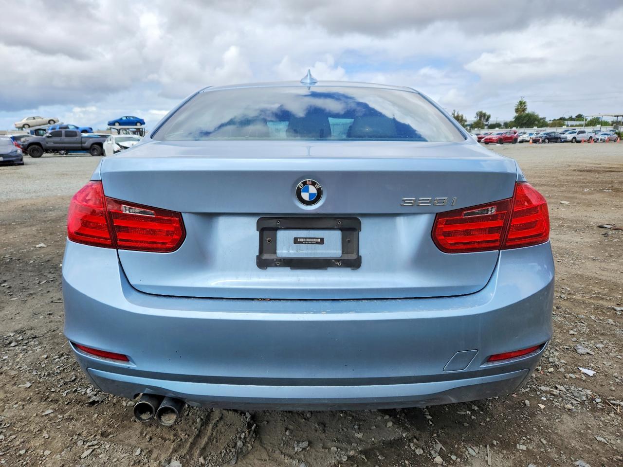 2013 BMW 328 I - Фото 6