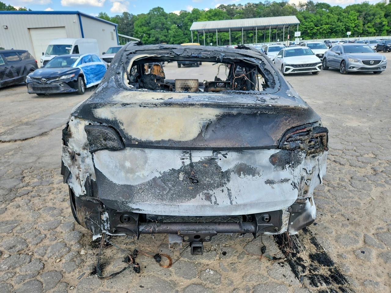 2022 Tesla Model Y - Фото 6